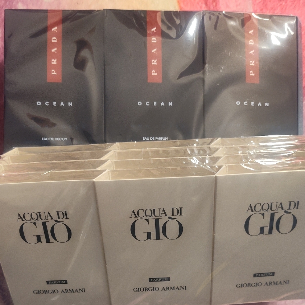 Prada Ocean & Acqua di Giò Giorgio Armani Men's Set - Black & Cream